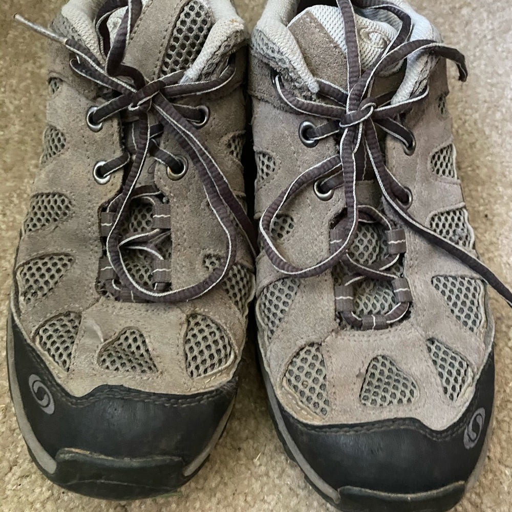 Salomon hiking shoes